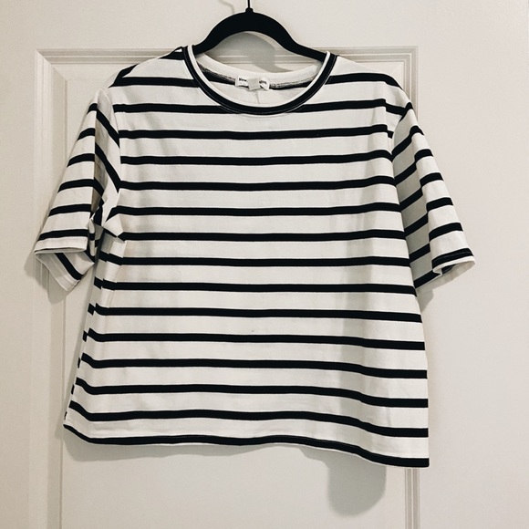Striped short sleeve - Picture 1 of 2